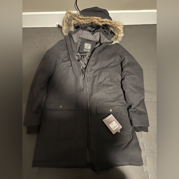 McKinley brand, black in colour - Picture 1 of 1